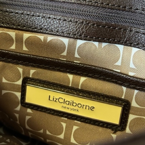 Women’s Liz Claiborne New York | Dark Brown Crossbody Bag - Picture 3 of 8